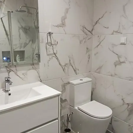 Skynest 61 Airport Гостевой дом 3*