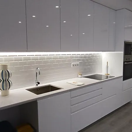 Pensjonat Skynest 61 Airport 3*