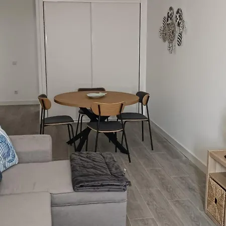 Pensjonat Skynest 61 Airport Dystrykt Faro